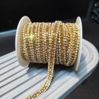 یراق نگین متری 3 رج یاسی نقره ای